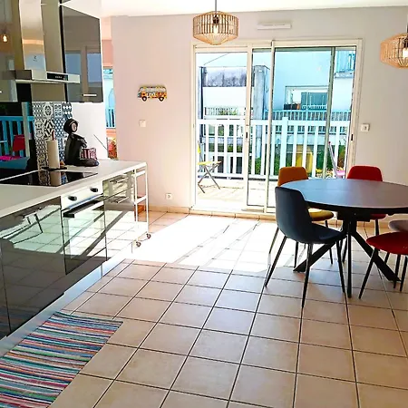 アパート Lumineux Proche Centre Et Avec Terrasse Et Parking, - Fr-1-239-1056